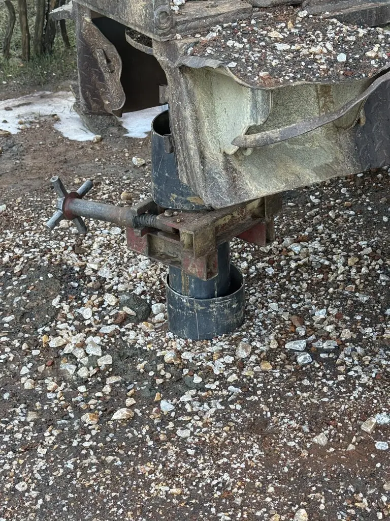 Casing set in the finished borehole with gravel pack, Kaigat